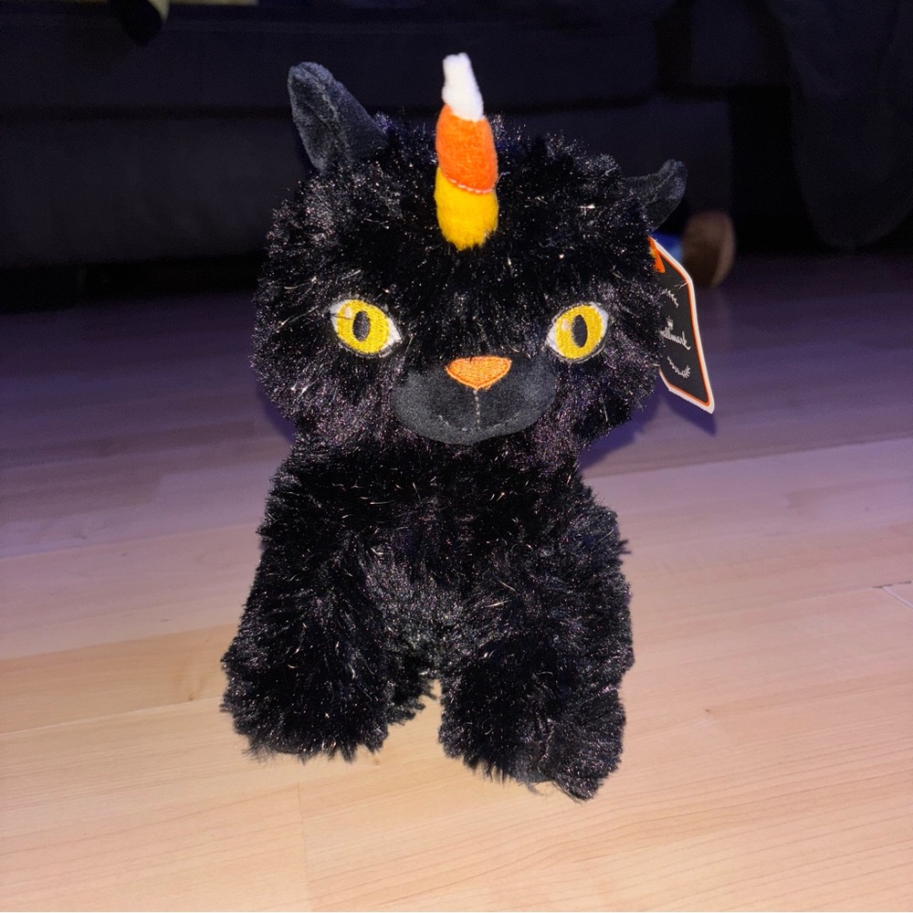 Hallmark Black Cat Halloween CATICORN Plush Stuffed Candy Corn 9" New With Tag - Picture 2 of 7